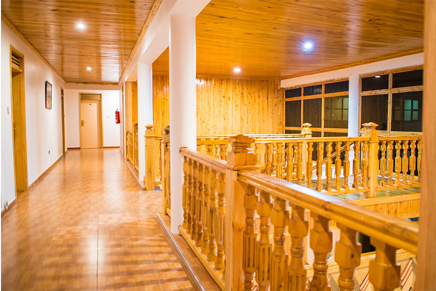 Ikoro-Hotel-Uganda-06.jpg