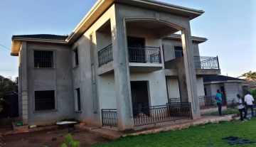 5 bedroom flat for sale in Namugongo