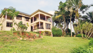 Luxury Colonial Home for Sale in Entebbe – Presidential Hill